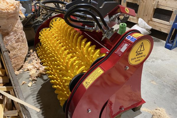 Bagrex - kátrovací lopata Lloyd